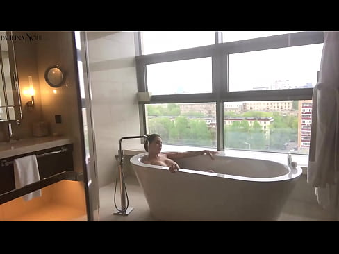 ❤️ Valtava babe runkkaa intohimoisesti pilluaan kylpyhuoneessa ☑ Super porno at fi.com-porn-mz.ru ❌