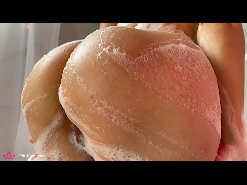 ❤️ Brunette masturboi pillua vibraattorilla intensiiviseen orgasmiin suihkussa ☑ Super porno at fi.com-porn-mz.ru ❌